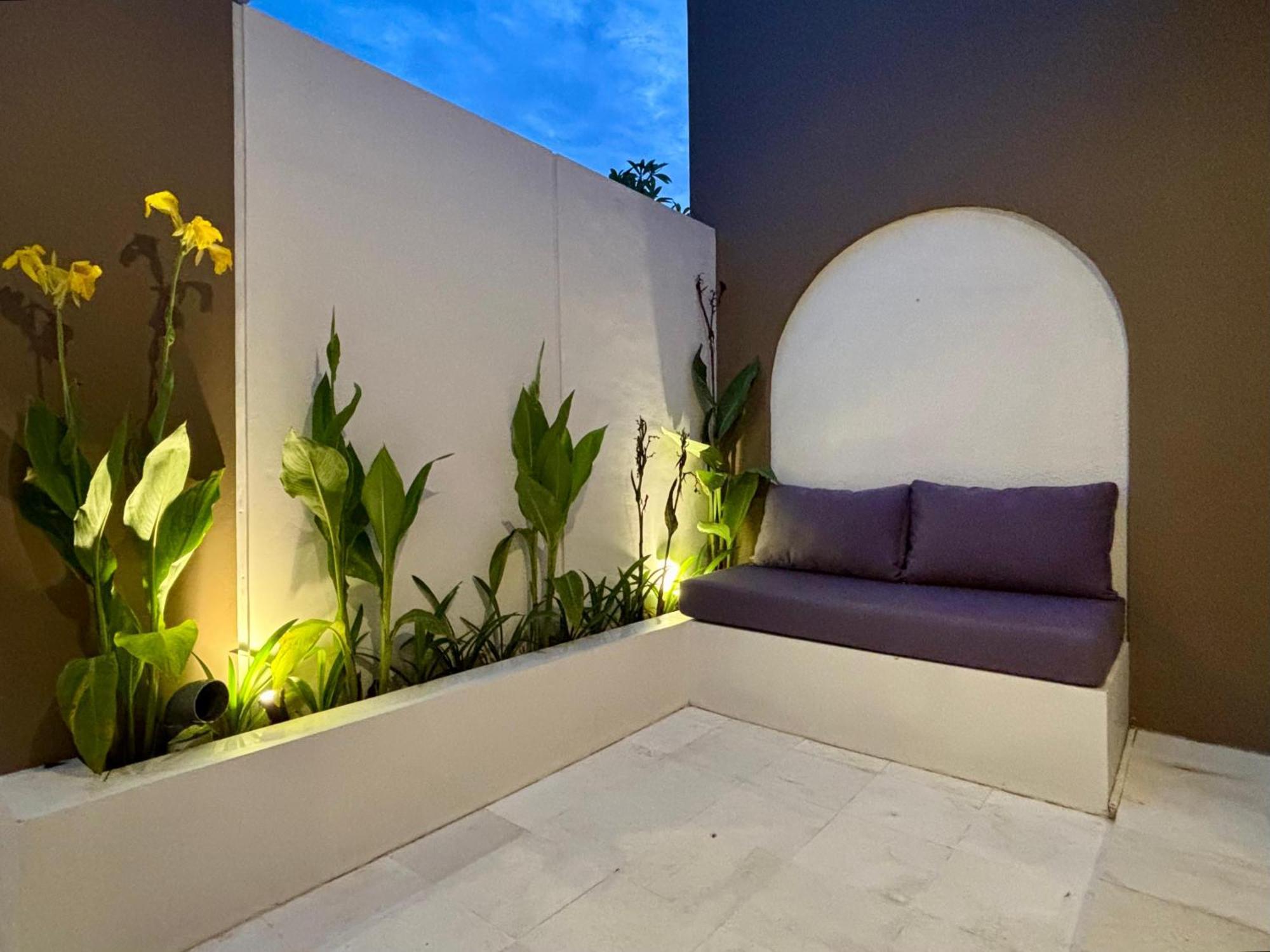 Solvana Villas Sanur By Agata Bagian luar foto